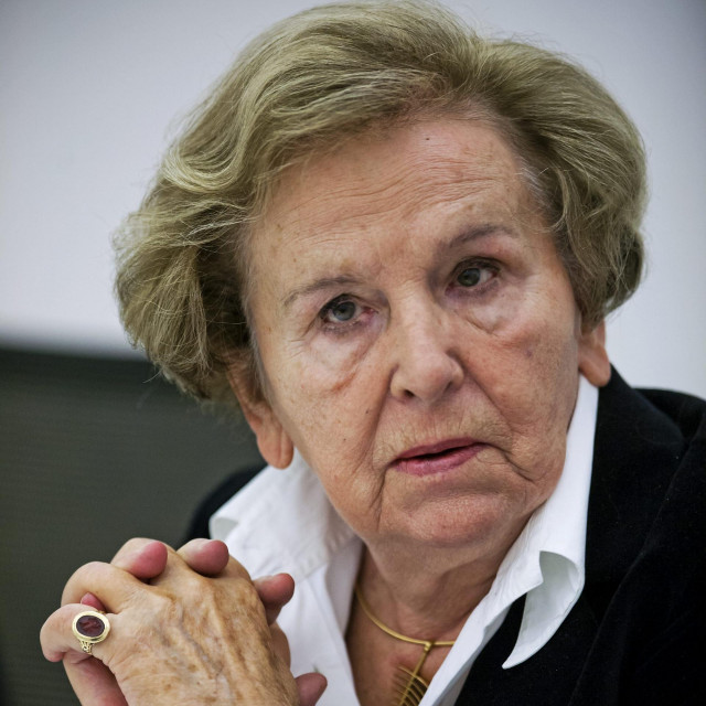 Vera Horvat Pintarić