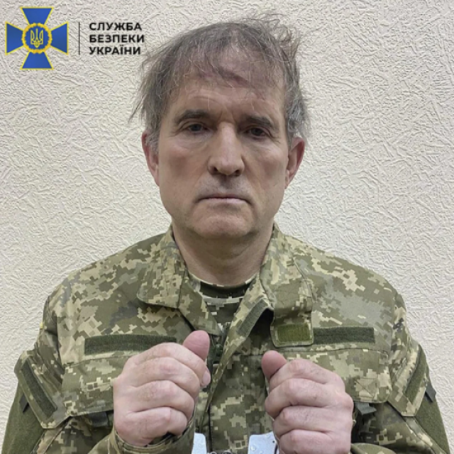 Viktor Medvedčuk nakon što su ga uhitile ukrajinske vlasti