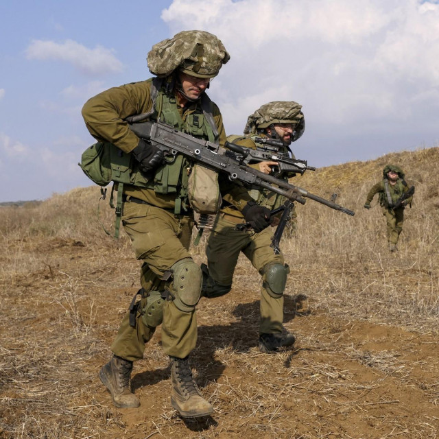 Izraelski vojnici u vježbi pokraj Golanske visoravni