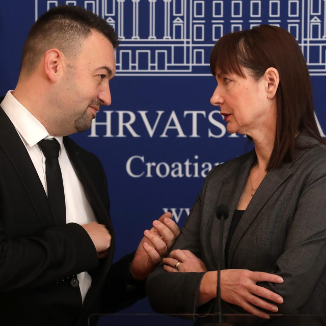 Marijan Pavliček i Vesna Vučemilović
 