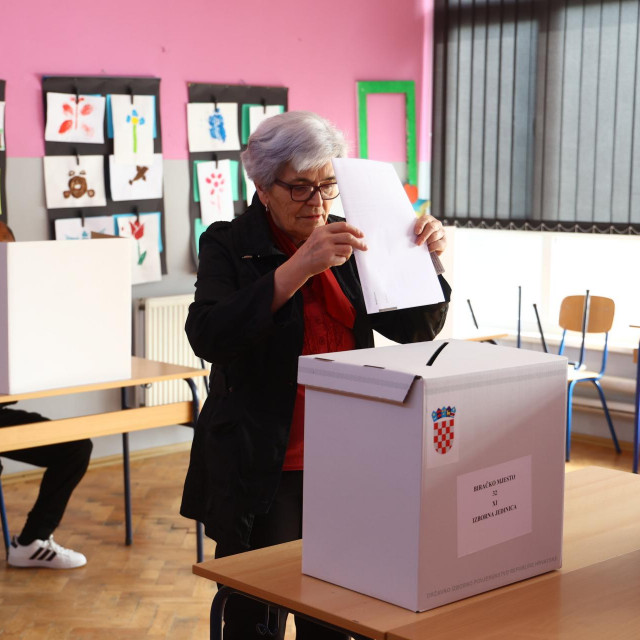 U BiH je 100.900 birača koji mogu glasati u sedam gradova, u Njemačkoj 52.829, a u Srbiji 37.055