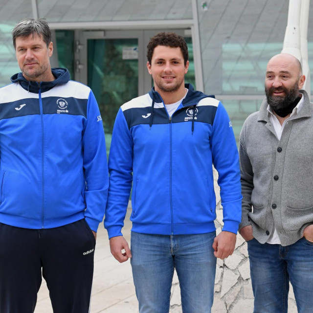 Trener Primorja Igor Hinić, predsjednik Primorja Samir Barać i igrac Lovro Paparić
