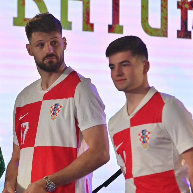 Bruno Petković i Martin Baturina, te Marko Pjaca na drugoj strani u nedjelju