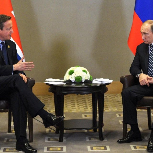 Iz vremena kada Cameron i Putin nisu bili neprijatelji