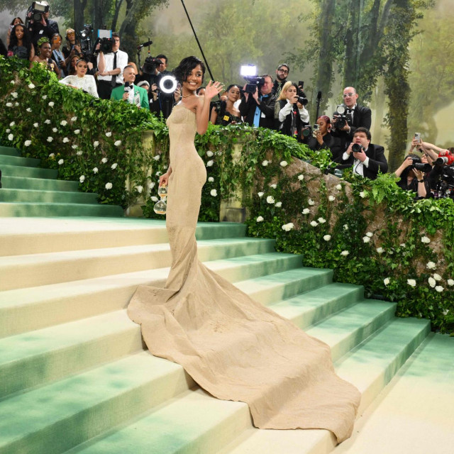 TOPSHOT - South African singer and songwriter Tyla arrives for the 2024 Met Gala at the Metropolitan Museum of Art on May 6, 2024, in New York. The Gala raises money for the Metropolitan Museum of Art‘s Costume Institute. The Gala‘s 2024 theme is �Sleeping Beauties: Reawakening Fashion.� (Photo by Angela Weiss/AFP)