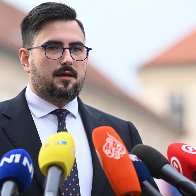 Marko Milić daje izjavu nakon sastanka pregovarača HDZ-a i Domovinskog pokreta
 