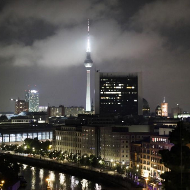 Noćna panorama Berlina/Ilustracija