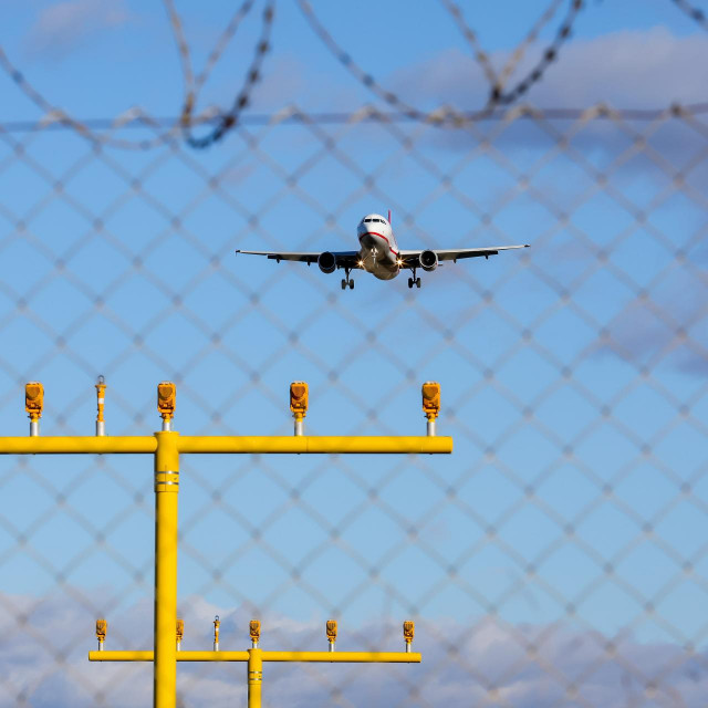 Zrakoplov pri slijetanju u zračnu luku Franjo Tuđman