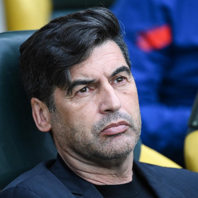 Lille�s Mozambican headcoach Paulo Fonseca looks on during the French L1 football match between FC Nantes and LOSC Lille at the Stade de la Beaujoire�Louis-Fonteneau in Nantes, western France, on May 12, 2024. (Photo by Sebastien SALOM-GOMIS/AFP)