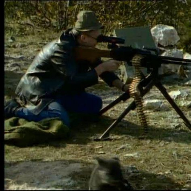 Limonov snimljen kako puca po opsjednutm Sarajevu u dokumentarcu BBC-ja