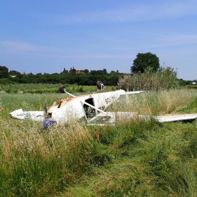 Zrakoplov HA-TUB na mjestu nesreće