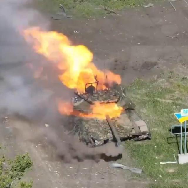Uništenje ruskog tenka T-90 Proboj