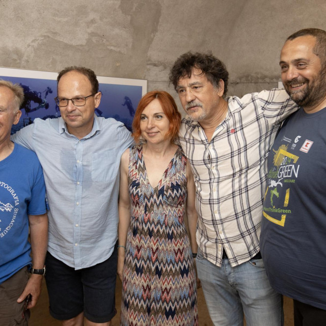 Autori fotografija: Danijel Frka, Dalibor Andres, Ivana Grgić, Božidar Vukičević i Damir Zurub




 