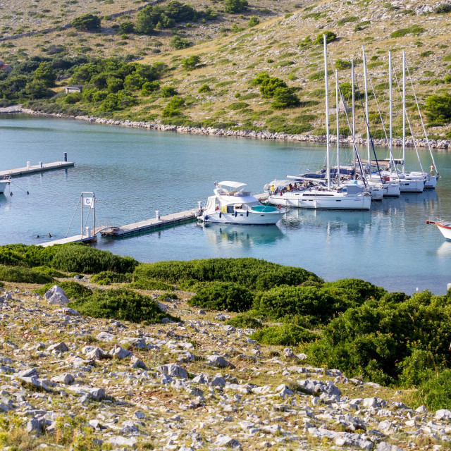 Vela Panitula, 160723. Nauticko jedro 2023. Kornati, ACI marina Piskera. Uspon na 36 metara visok otok Vela Panitula na kojem se nalazi ACI marina Piskera. Na fotografiji: ACI marina Piskera.