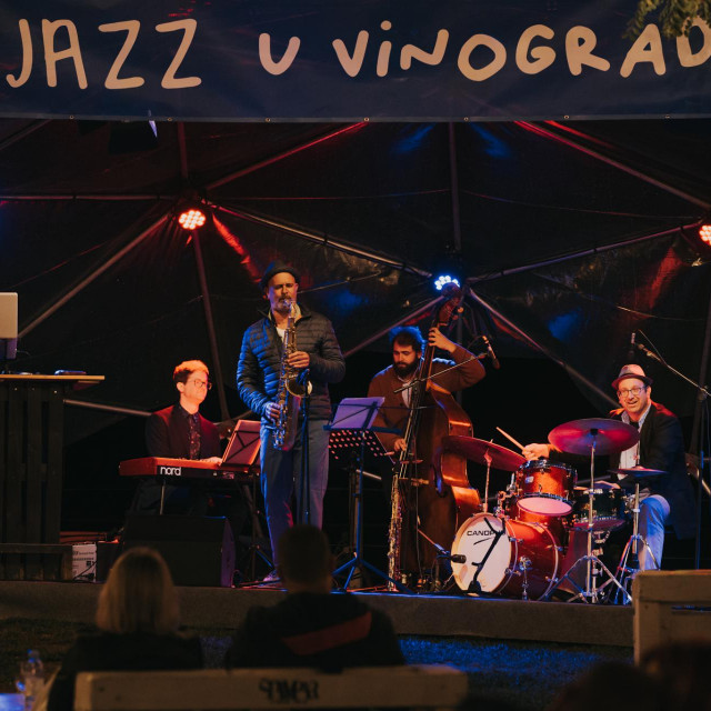 Jazz u vinogradu