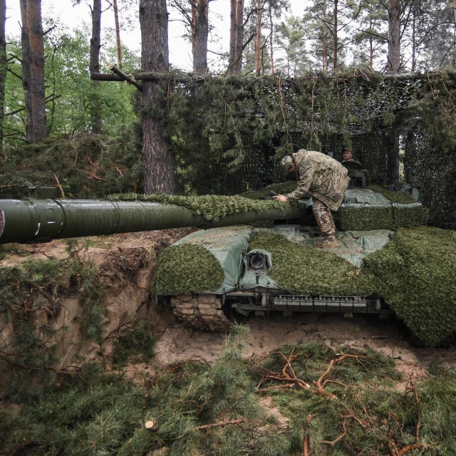 Jedan od tenkova T-90 M Proryv prije nego su ga uzeli Ukrajinci