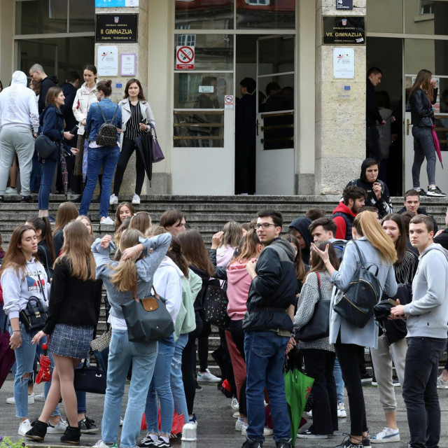 Dobrom dijelu učenika engleski je postao prvi, a ne drugi jezik. Na hrvatskom ne razumiju ni osnovne pojmove