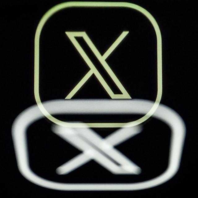 X (ilustracija)