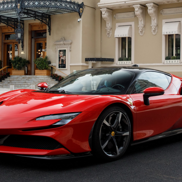 Ferrari SF90 Stradale