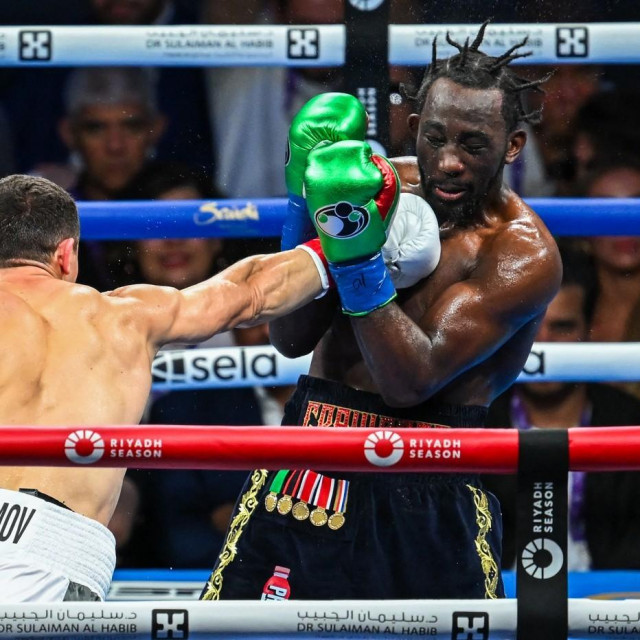 Terence Crawford v Israil Madrimov