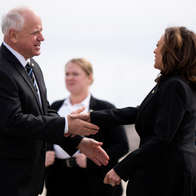 Guverner američke savezne države Minnesote Tim Walz i potpredsjednica SAD-a Kamala Harris