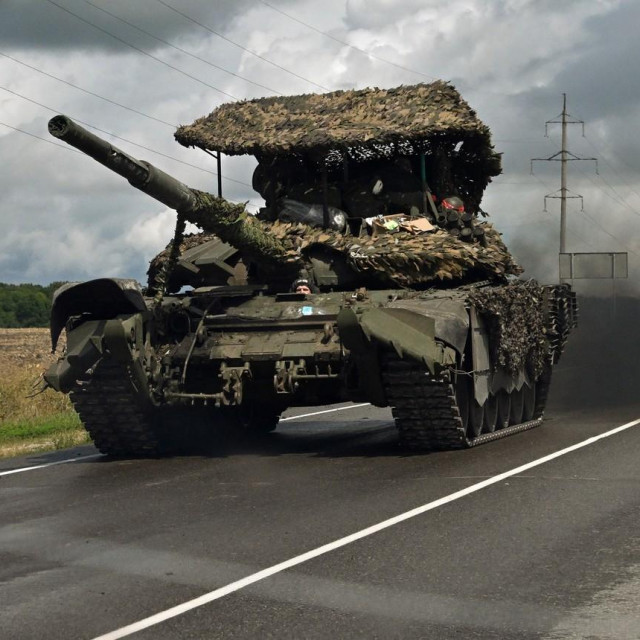 Tenk u oblasti Kursk