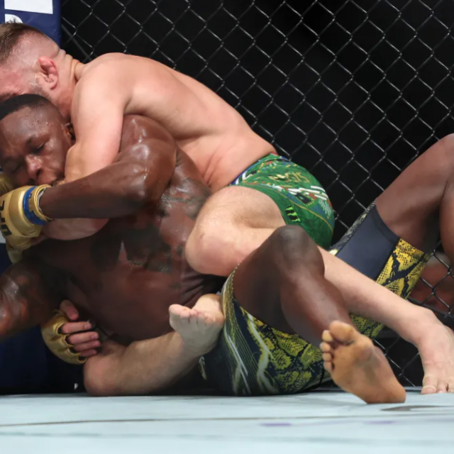 Dricus Du Plessis vs. Israel Adesanya