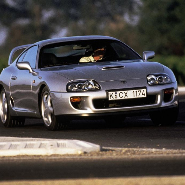 Toyota Supra IV