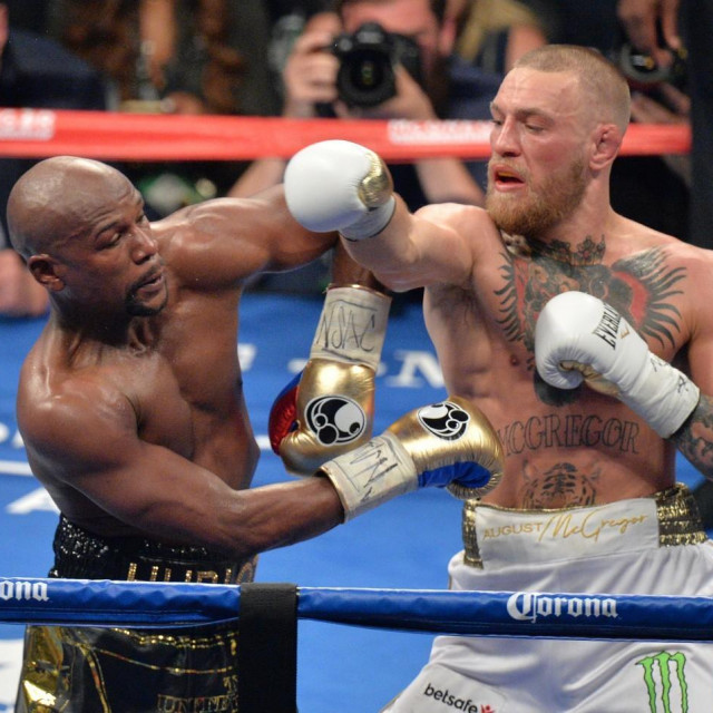 Floyd Mayweather v Conor McGregor