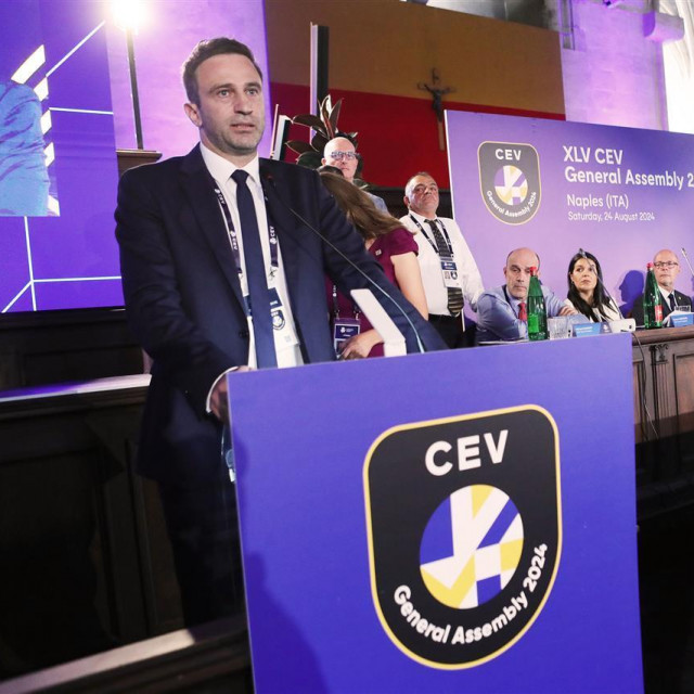 Roko Sikirić, predsjednik CEV-a Europske odbojkaške federacije