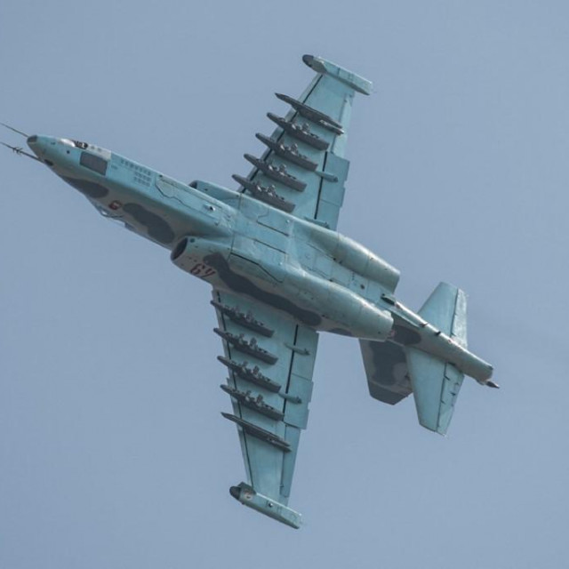 Zrakoplov SU-25