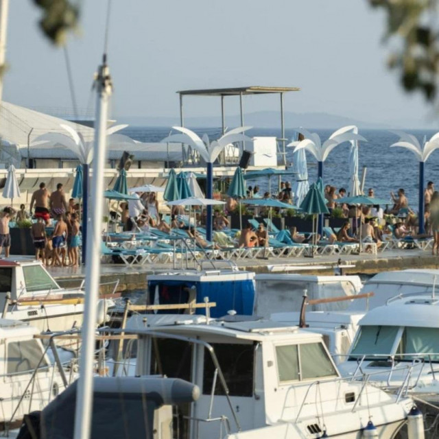 Jadran Beach bar