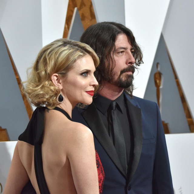 Jordyn Blum i Dave Grohl na dodjeli Oscara 2016.