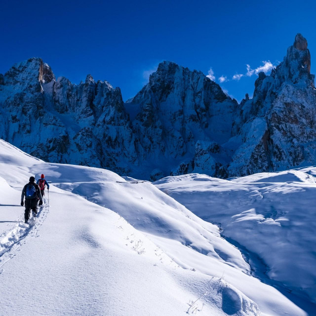 Planinari u Dolomitima, ilustracija