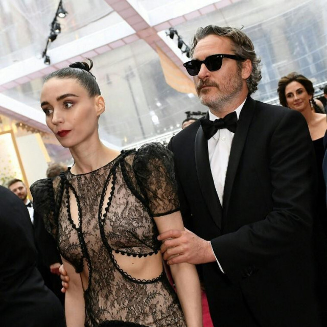 Joaquin Phoenix i Rooney Mara