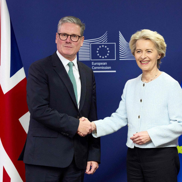 Keir Starmer i Ursula von der Leyen