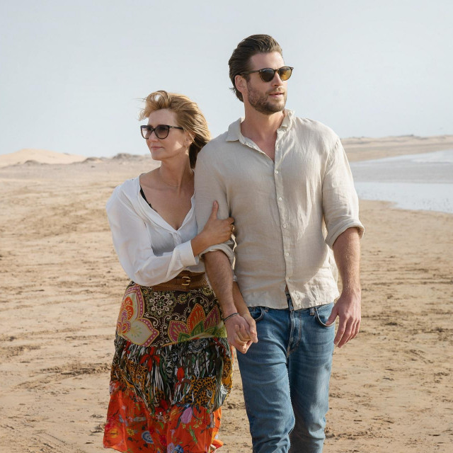 Laura Dern i Liam Hemsworth