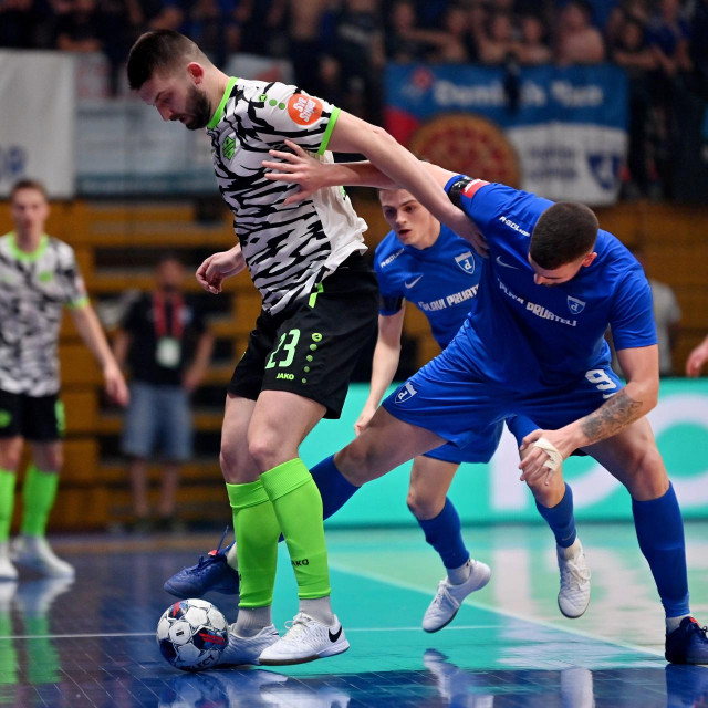 Futsal Dinamo i Olmissum