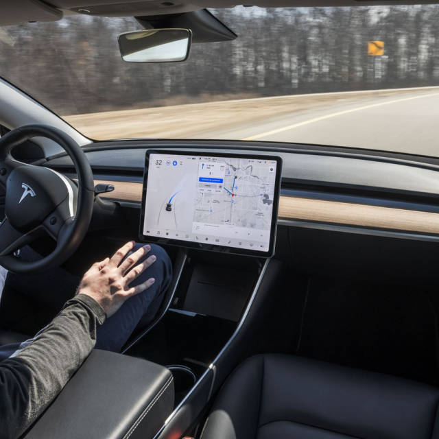 Tesla ‘Autopilot‘