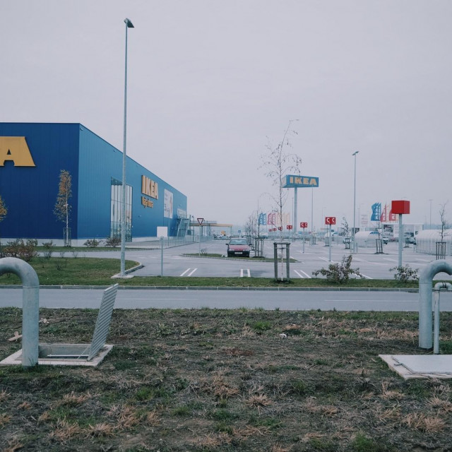 Lani je IKEA Hrvatska postala u potpunosti samoodrživa. To znači da od ukupno utrošene električne energije u Zagrebu 100 posto dolazi iz obnovljivih izvora