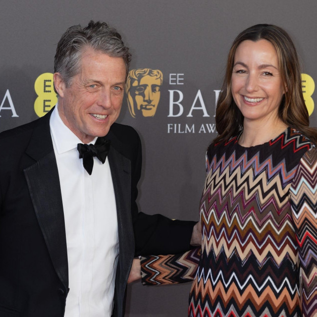 Hugh Grant sa suprugom Annom Elisabet Eberstein