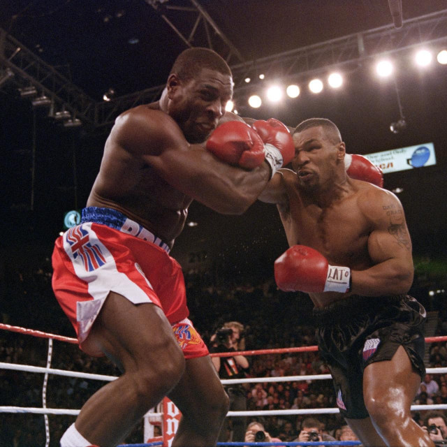 Mike Tyson vs. Frank Bruno 