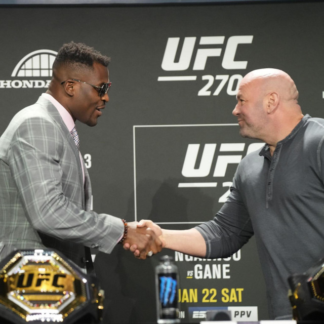 Francis Ngannou i Dana White