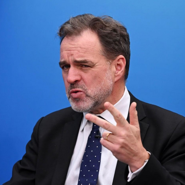 Niall Ferguson