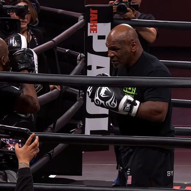 Mike Tyson open workout