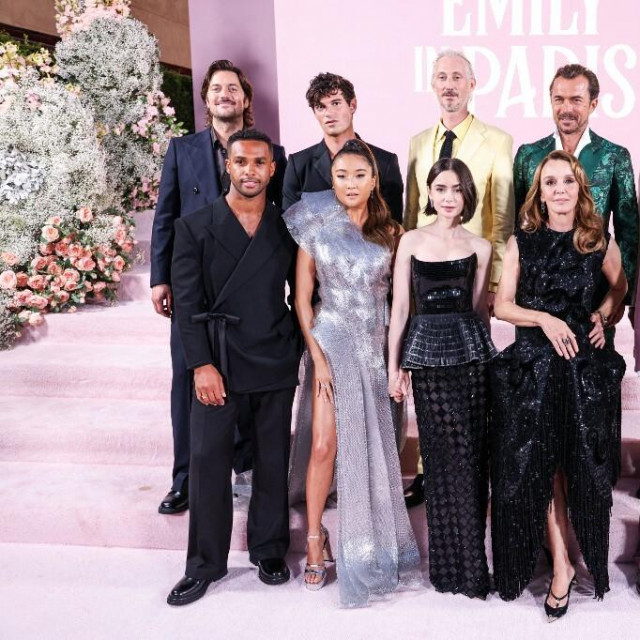 Lucas Bravo, Lucien Laviscount, Paul Forman, Ashley Park, Bruno Gouery, Lily Collins, William Abadie, Philippine Leroy-Beaulieu, Arnaud Binard i Samuel Arnold - postava serije ‘Emily u Parizu‘