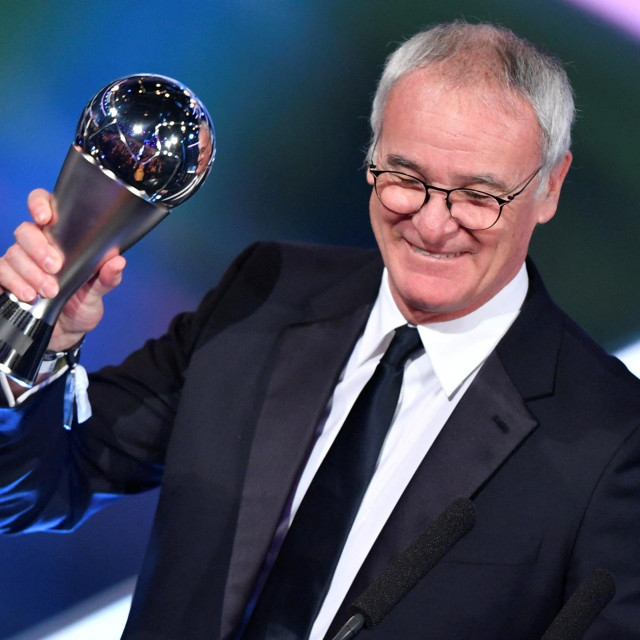 Claudio Ranieri 2016. proglašen je najboljim trenerom svijeta nakon što je donio titulu Leicester Cityju