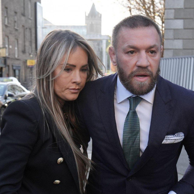 Dee Devlin i Conor McGregor