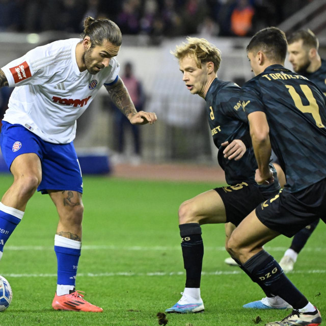 Maxime Bernauer u duelu s Livajom