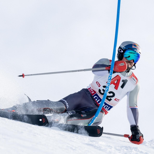 Marcel Hirscher of Netherlands competes in the first run of the men‘s slalom race during the FIS Alpine Skiing World Cup in Hochgurgl, Austria on November 24, 2024. (Photo by Johann GRODER/various sources/AFP)/Austria OUT